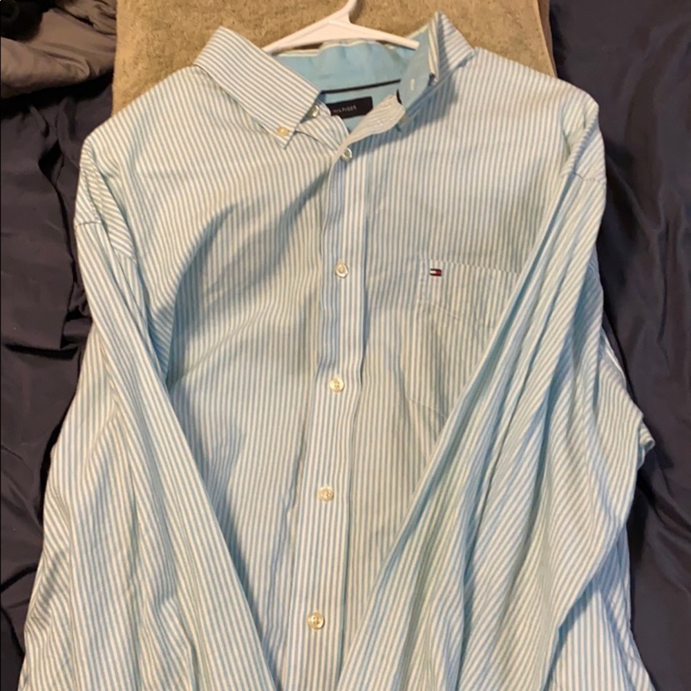 Tommy Hilfiger Button Up